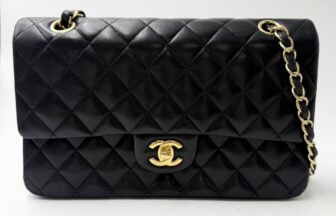 シャネル　マトラッセ25　ラムスキン